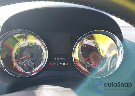 2019 Dodge Grand Caravan Sxt z USA, uszkodzony, nr VIN 2C4RDGCG2KR517175